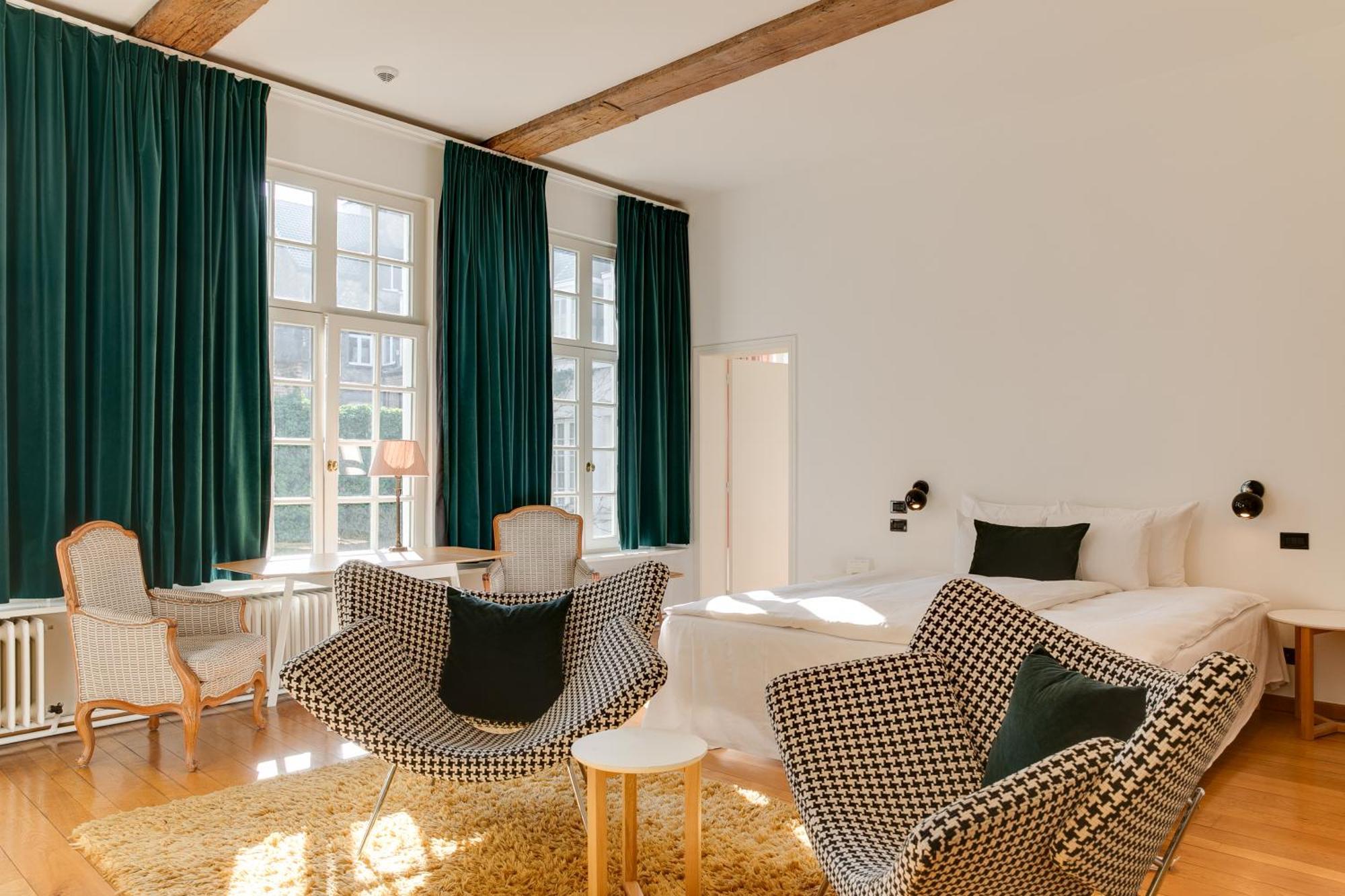 Small Luxury Hotel De Witte Lelie Antwerpen Ngoại thất bức ảnh